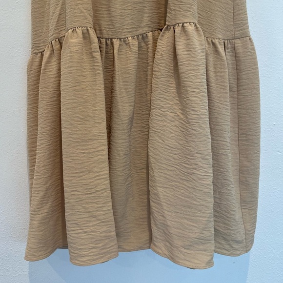 Maggy London Women’s Halter Neck Midi Dress Size. 10 - Picture 4 of 7